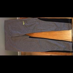 Nike gray/green fleece lined leggings.